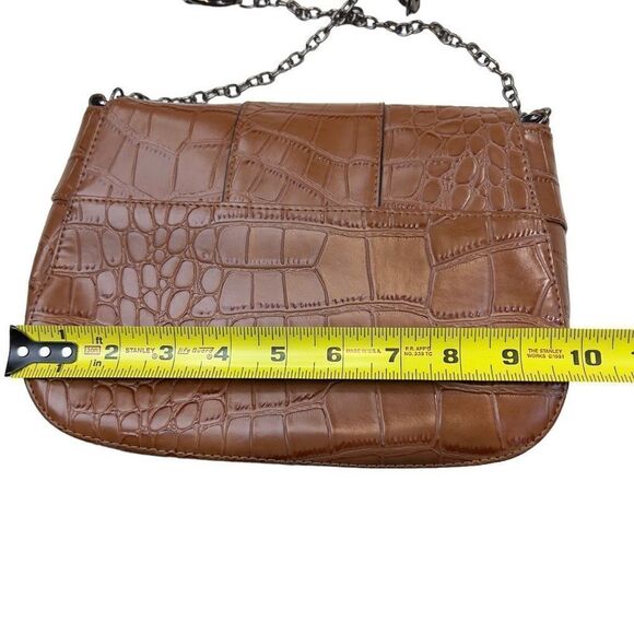 Code Sling Bag Women's Faux Animal Leather Metal Snap Brown Medium Shoulder Bag - Picture 4 of 13